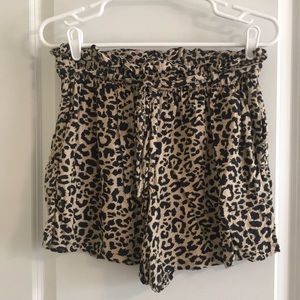 Hollister Belted Leopard/ Cheetah Print Soft Short